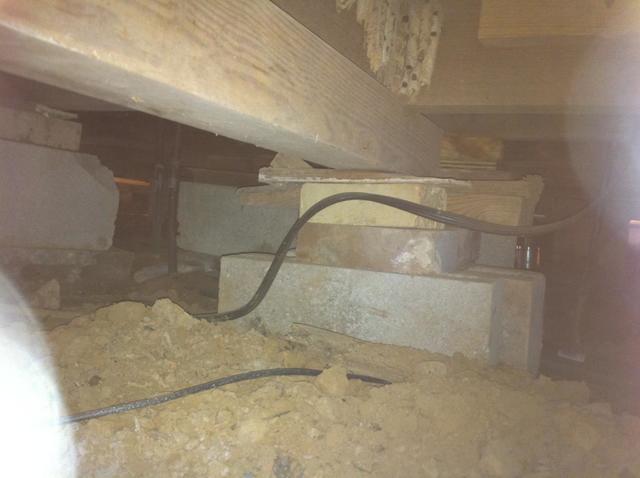 SmartJacks™ tackle uneven floors in Bauxite, AR